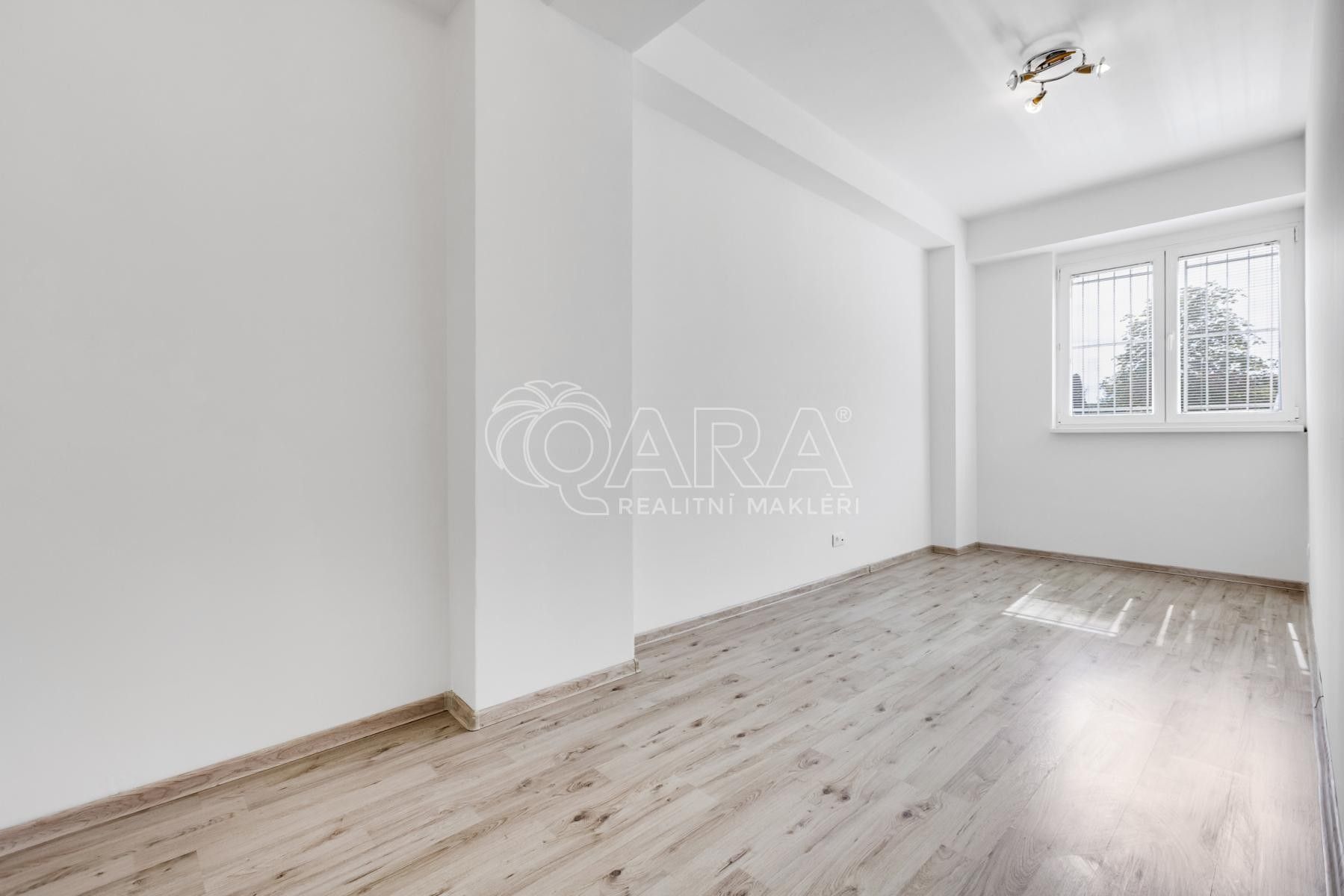 Byt 4+1 · 86 m² · Vladivostocká  , Praha - 3