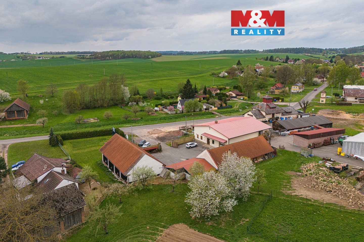 Výrobní prostory, Dubenec, 453 m² - 1