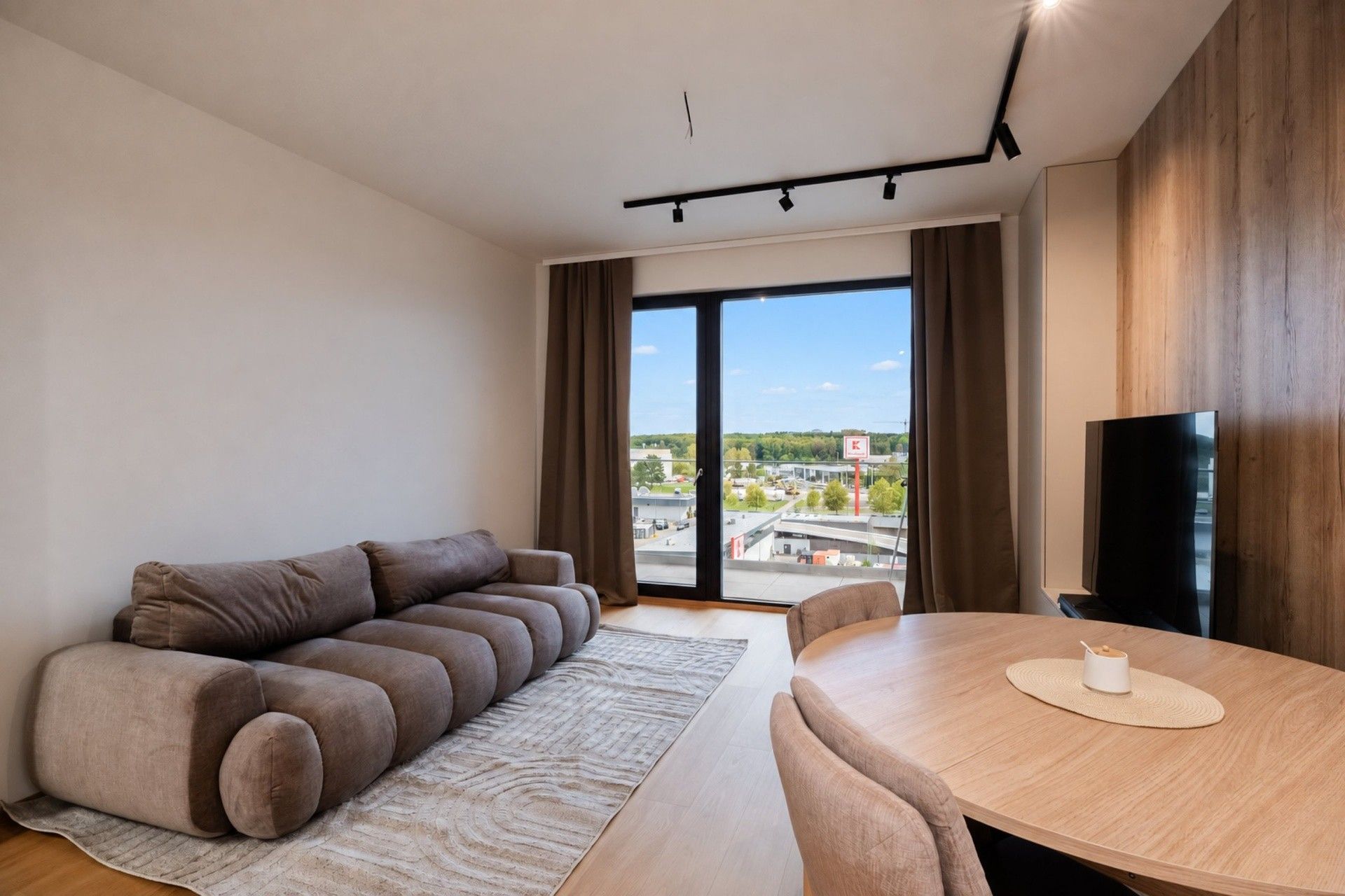 2+kk, V třešňovce,Hrdlořezy,Praha, 53 m² - 1