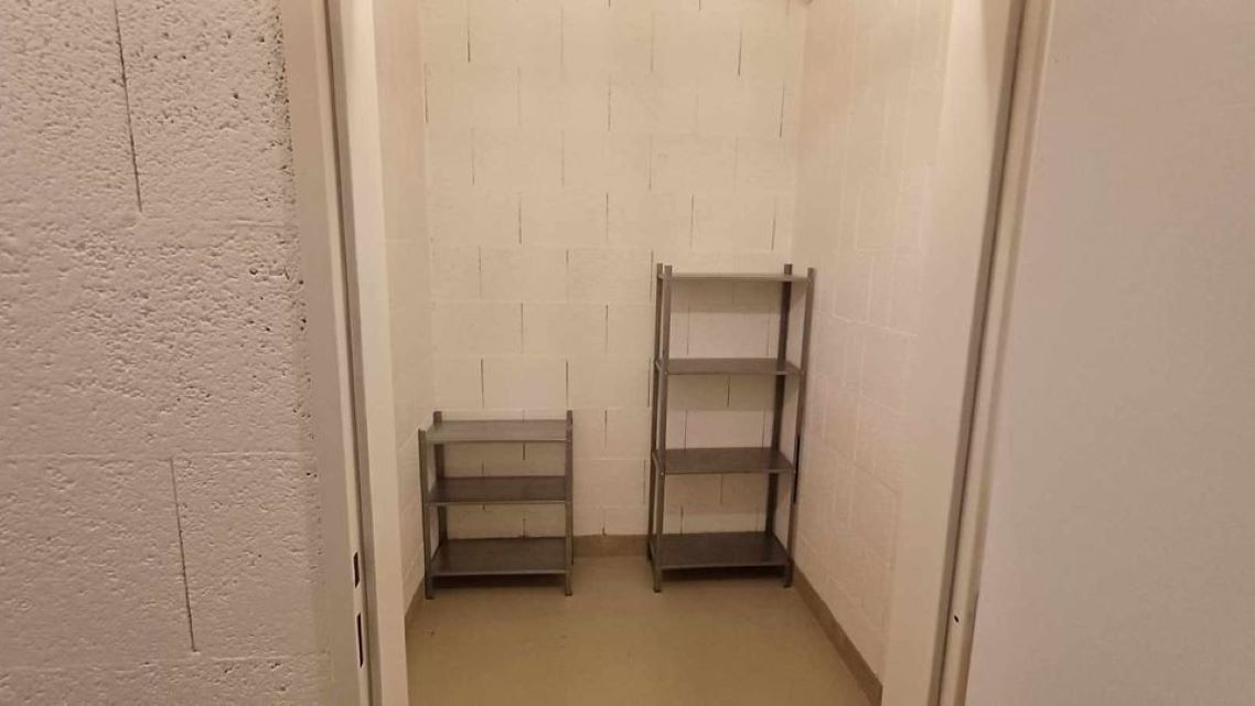 Pronájem garáž - U Radosti, Praha - Třebonice, 3 m² - 2