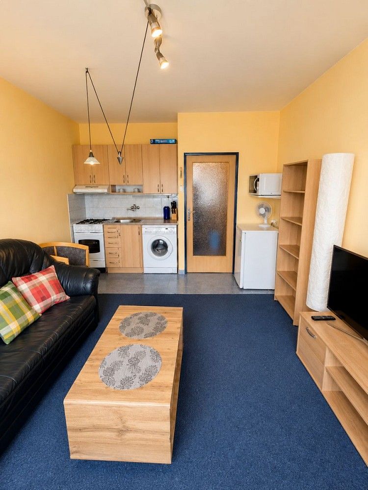 Prodej byt 1+kk - Chmelová, Praha 10 - Záběhlice, 23 m² - 5