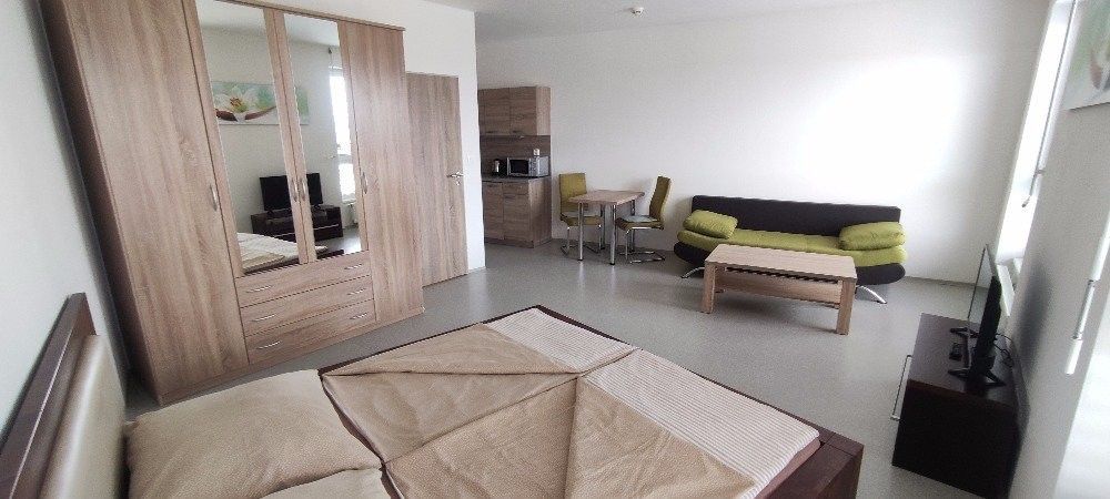 Pronájem byt 1+kk - Branišovská 1800, České Budějovice 2, 40 m² - 5