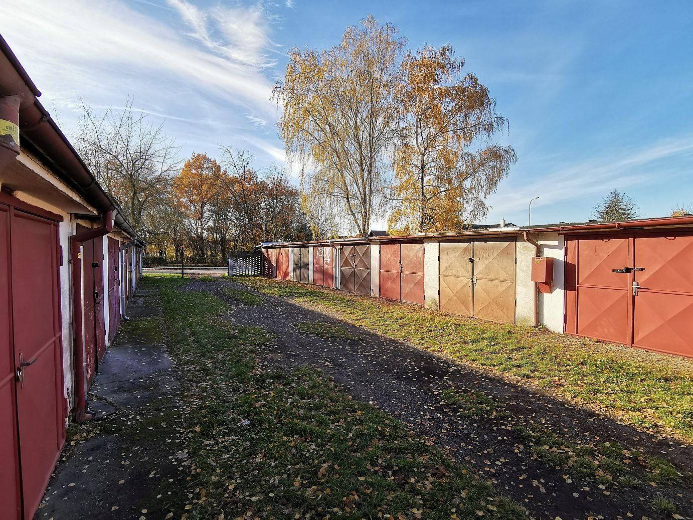 Pronájem garáž - Branecká, Pardubice, 19 m²