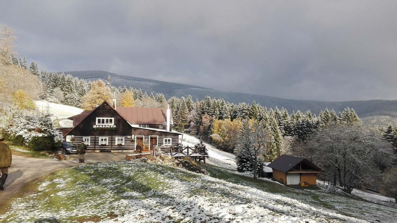 Chata · Dolní Dvůr, Královéhradecký kraj - 3