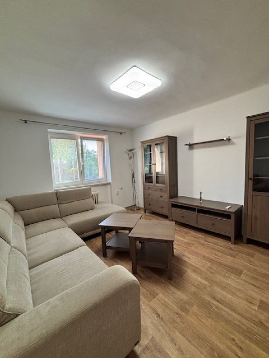 2+1, Skupova, Hradec Králové, 65 m² - 1