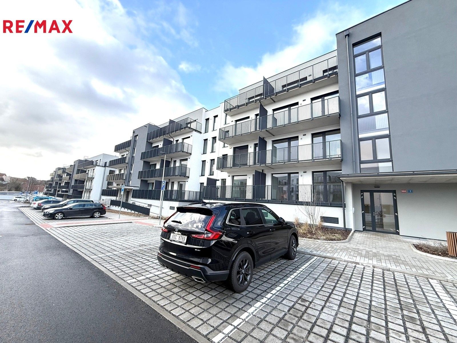 2+kk, Ke křížku 1084, Kladno, 51 m²