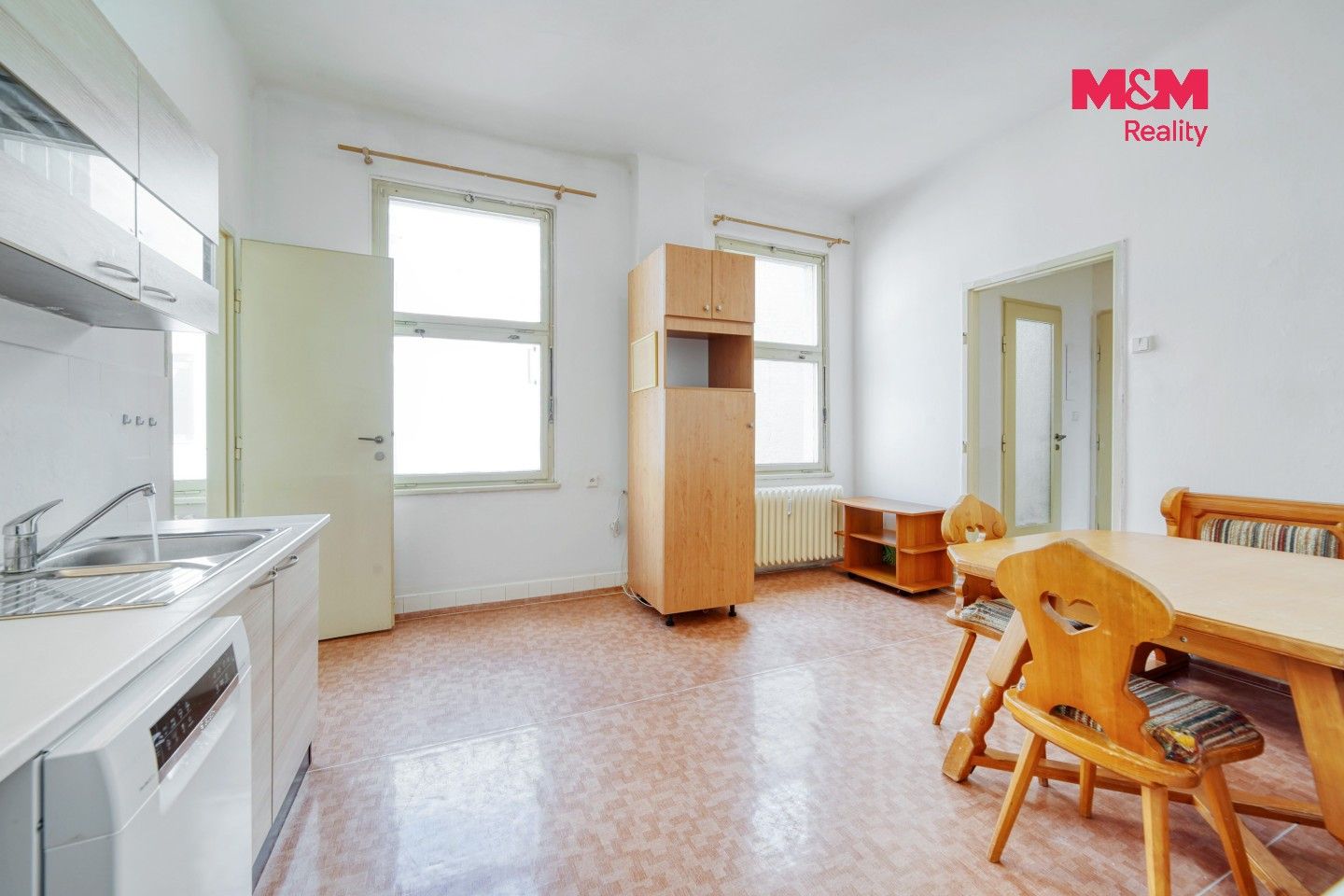 Byt 2+1 · 90 m² · Goethova, Plzeň - 3