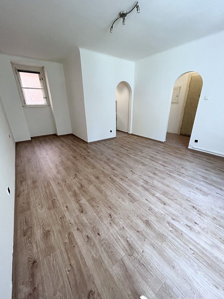 1+1, Baranova, Praha 3 - Žižkov, 31 m² - 2