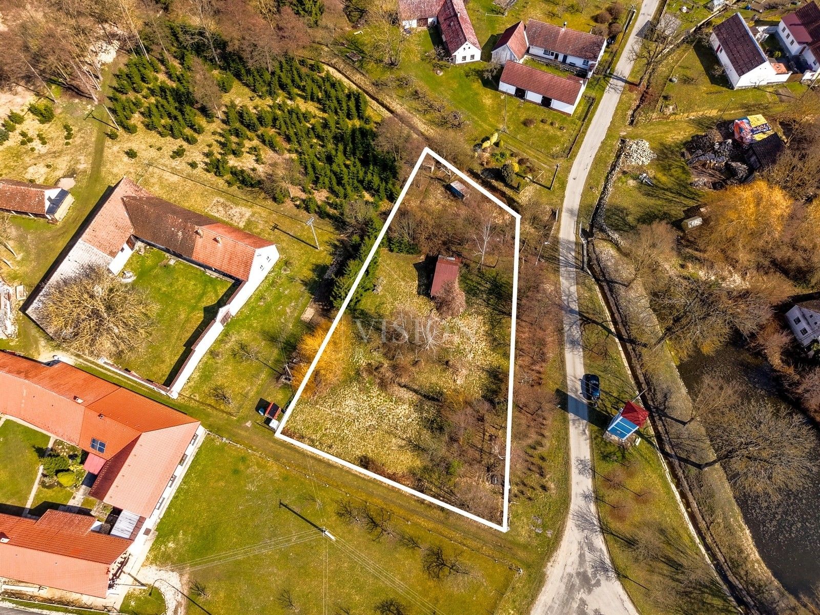 Pozemek pro bydlení, 2 012 m²