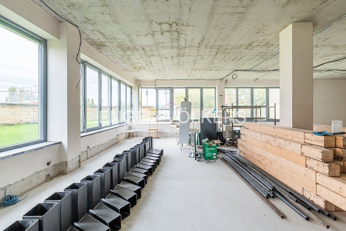 Obchodní prostory · 260 m² · Nákupní 1420, Jesenice - 4