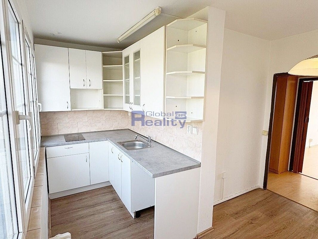 2+1, Gagarinova, Hradec Králové - Slezské Předměstí, 44 m² - 2