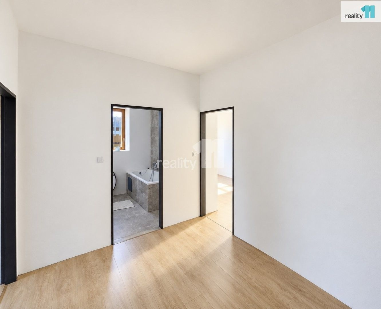 Pronájem byt 2+kk - Vostrovská, Praha, 46 m² - 5
