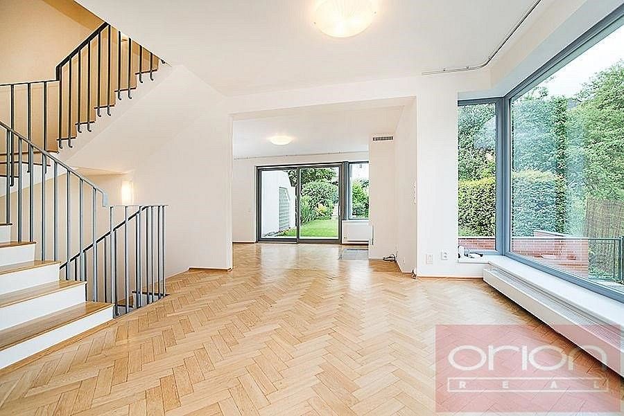 Rodinný dům · 230 m² · Praha - Nebušice, okres Praha 6, Hlavní město Praha - 3