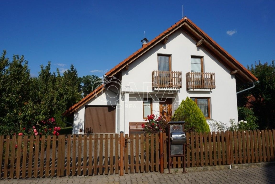 Rodinné domy, Zámecká, Hrochův Týnec, 115 m²