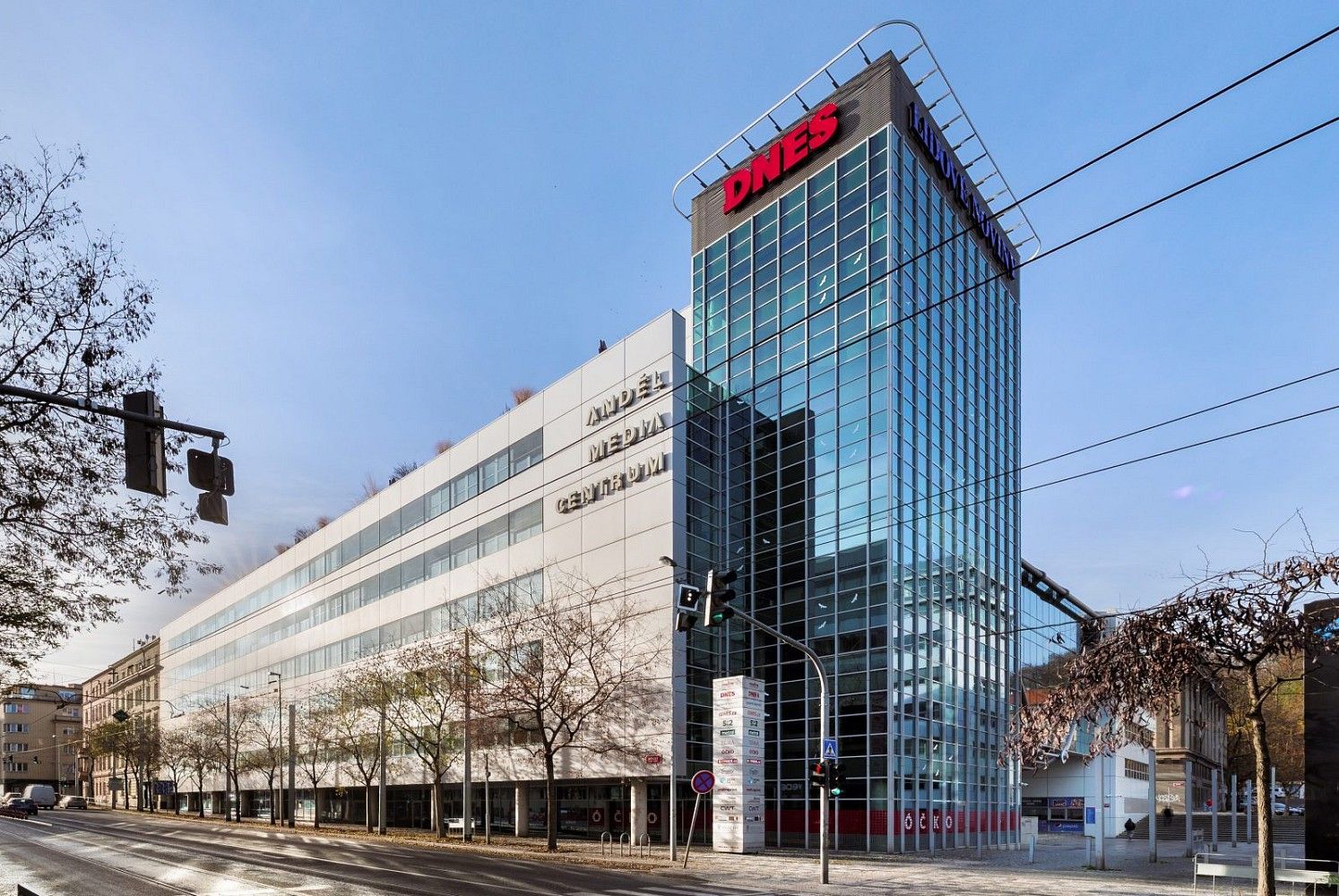 Kancelář, 600 m²