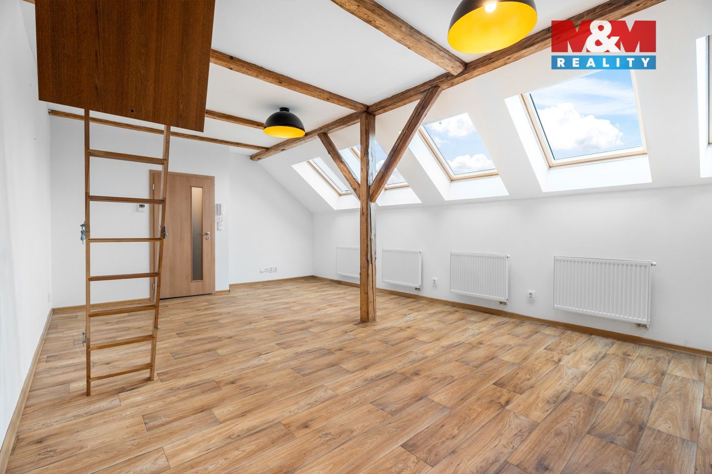 Prodej byt 2+kk - Saskova, Jablonec nad Nisou, 90 m²