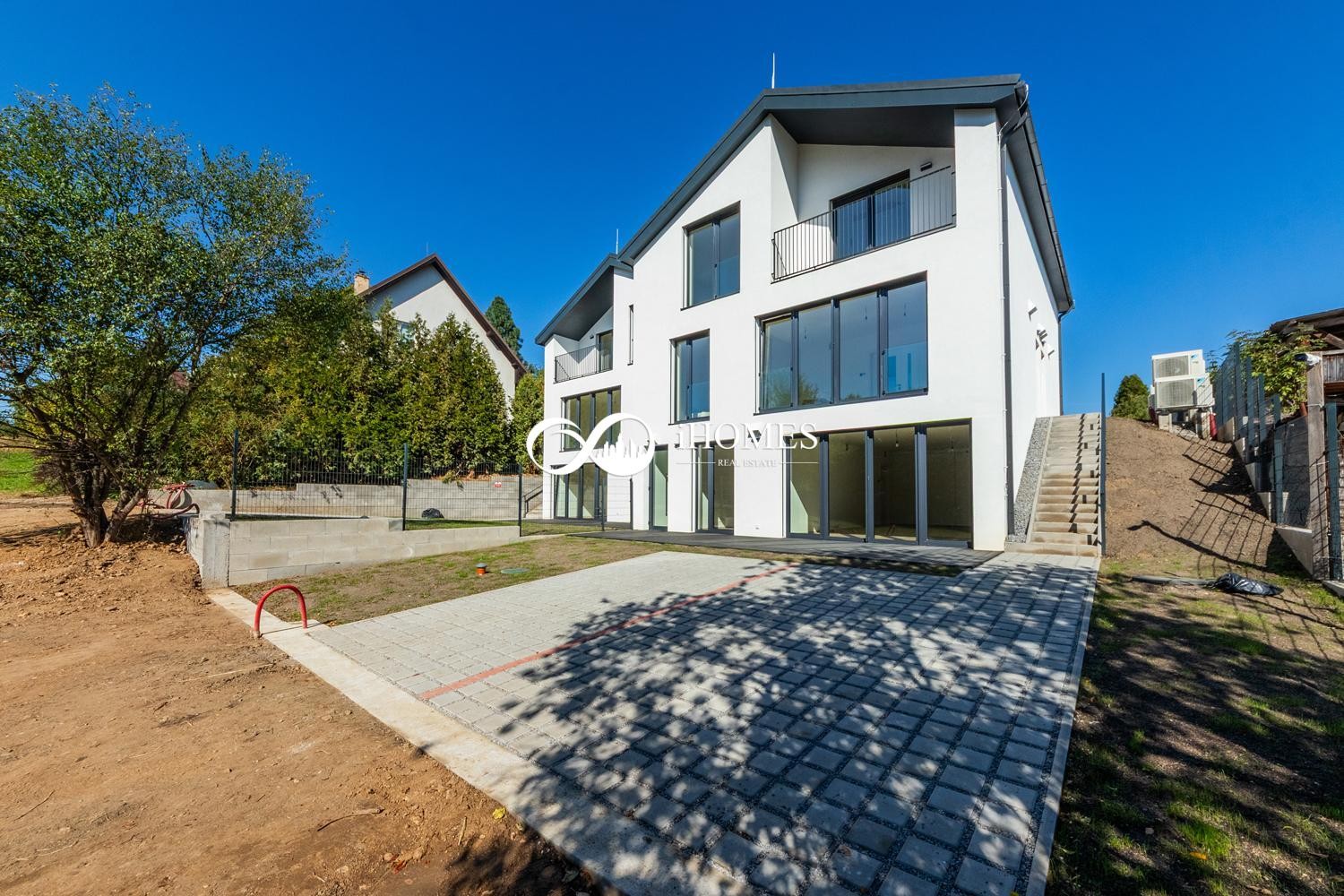 4+kk, Neznašov, Všemyslice, 84 m² - 1