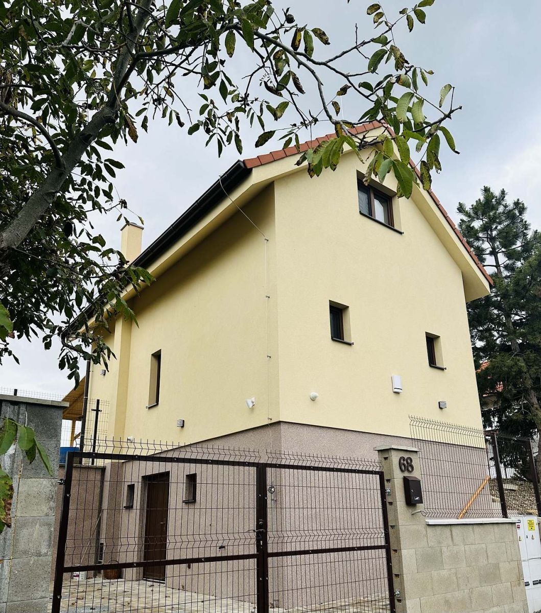 Chaty, Mšené-lázně - Vrbice u Mšeného-lázní, Ústecký kraj - 1