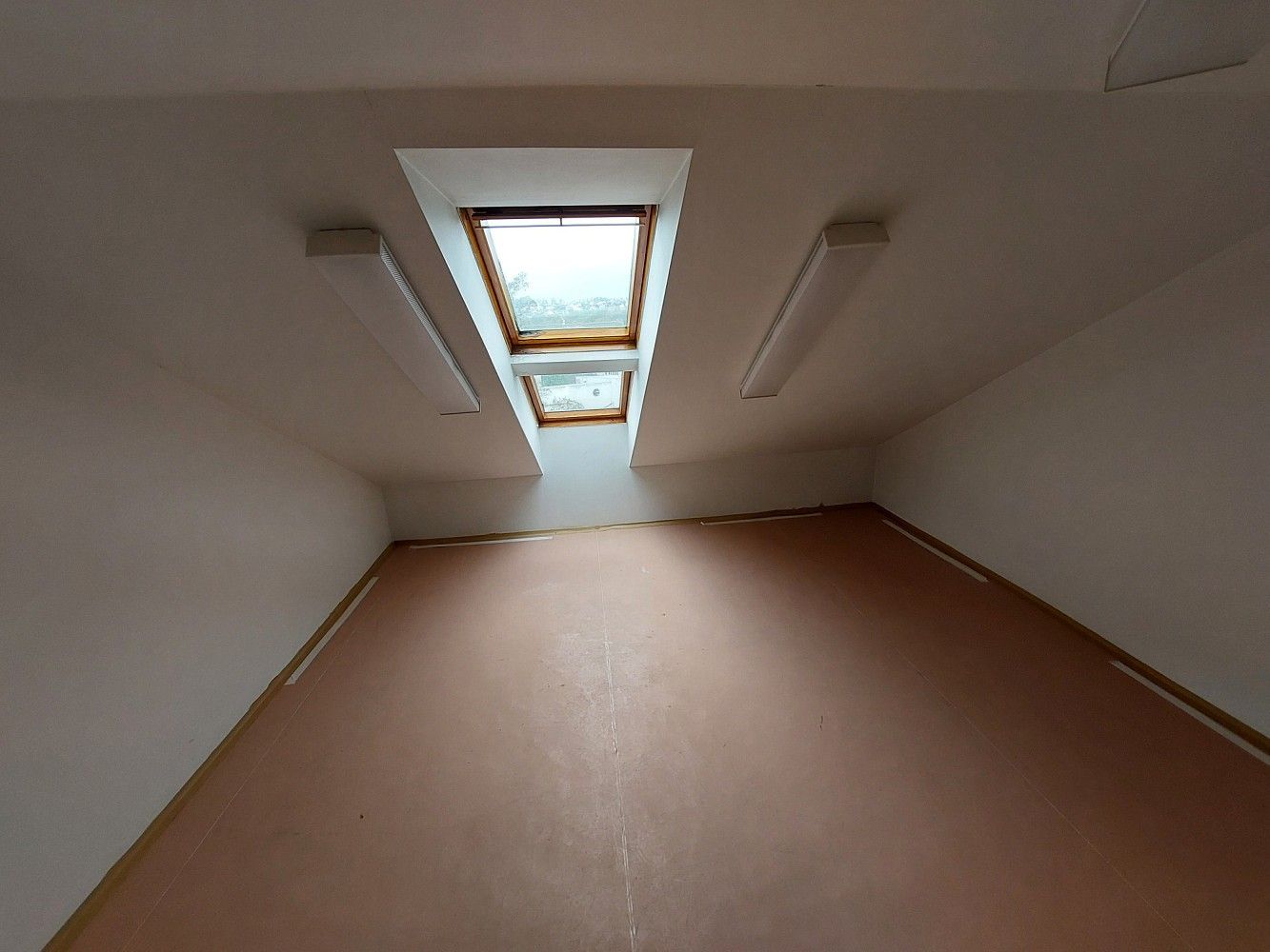 Sklady, Trutnov, Královéhradecký kraj, 25 m² - 2