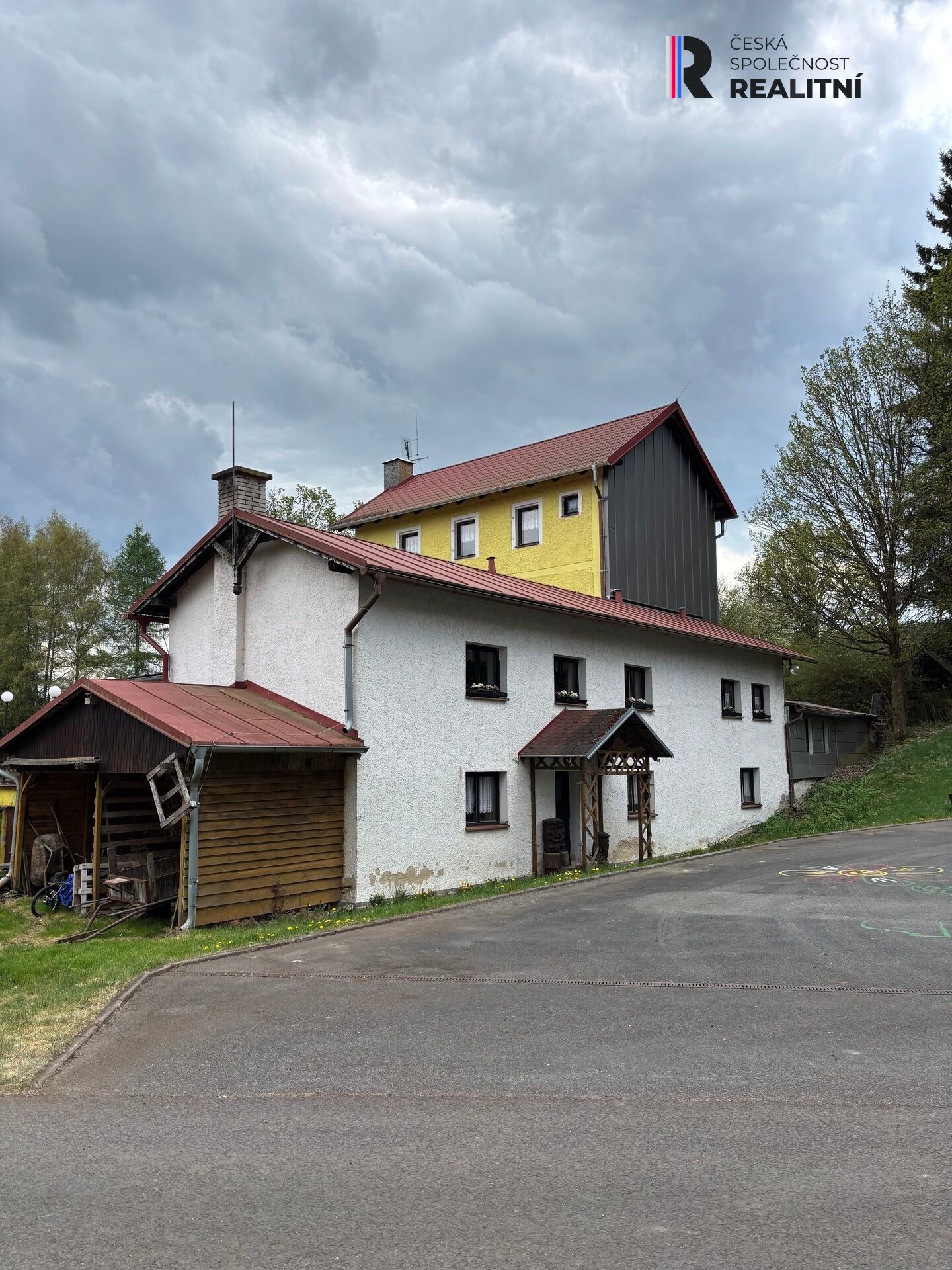 Restaurace · 1 800 m² · Stará Voda - 4