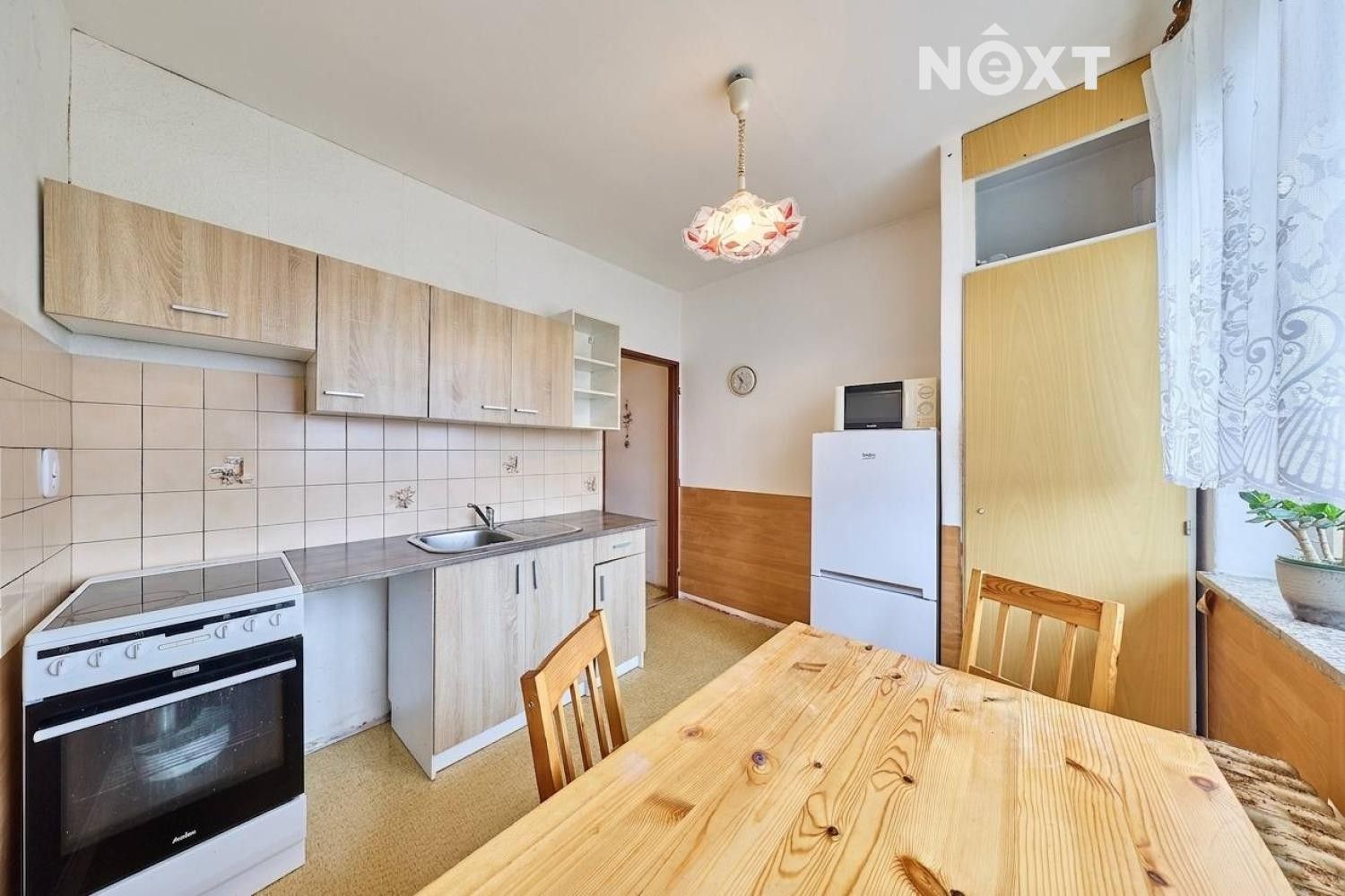 4+1, Mladé Buky, 90 m² - 1