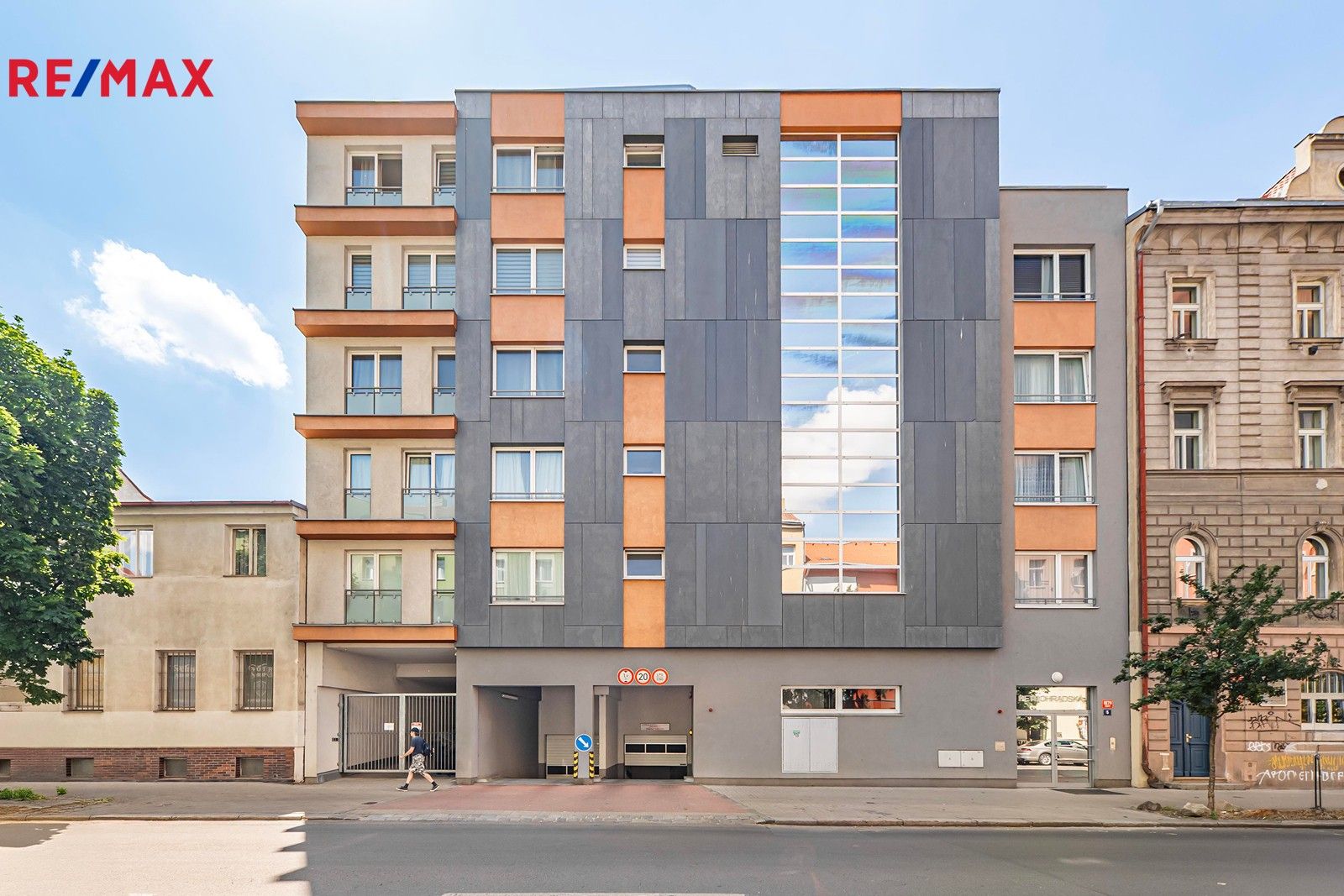 2+kk, Petrohradská, Praha, 60 m²