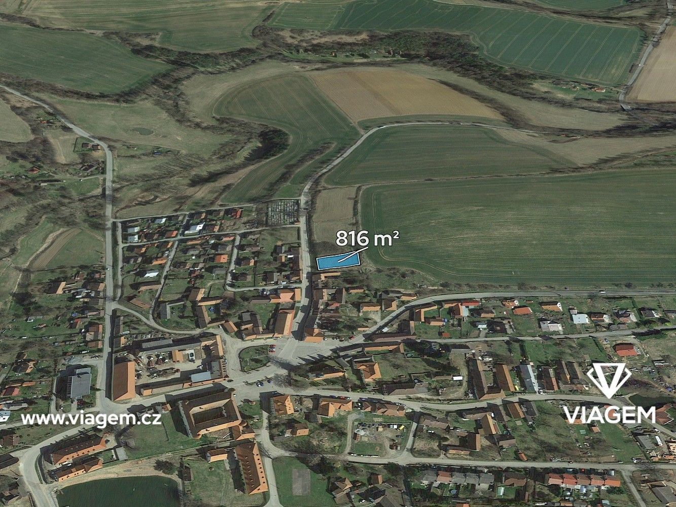 Pozemky pro bydlení, Louňovice pod Blaníkem, okres Benešov, Středočeský kraj - 1