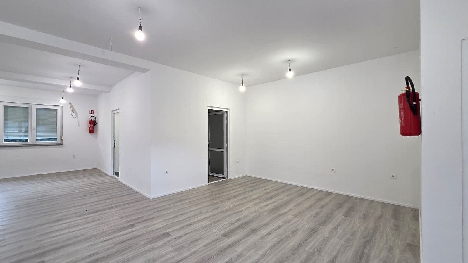 Komerční nemovitost · 73 m² · Viškovo, HR - 4