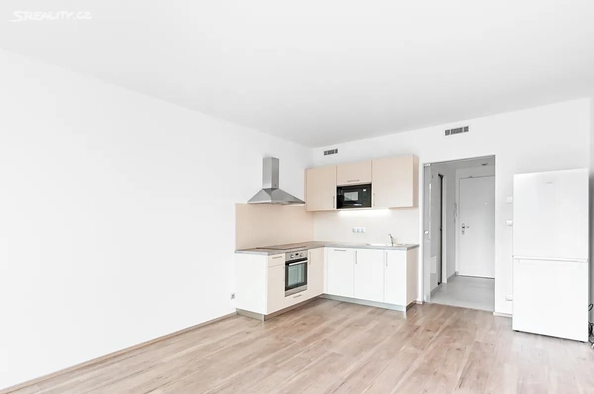 1+kk, Kurta Konráda, Praha, 36 m² - 1