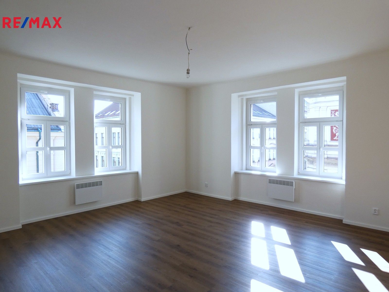 3+1, Staropramenná, Praha, 83 m²