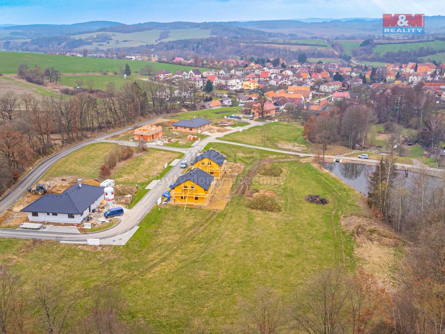 Prodej pozemek pro bydlení - Louňovice pod Blaníkem