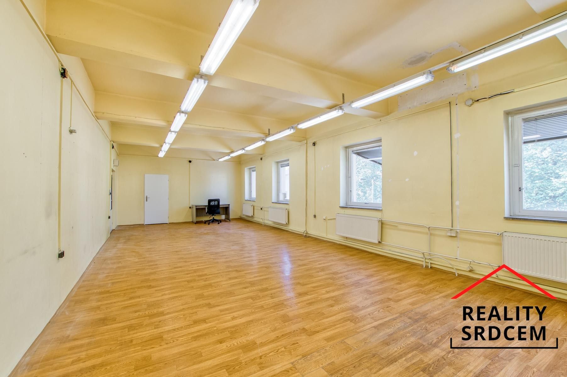 Kancelář · 30 m² · Rybářská  , Opava Předměstí - 4