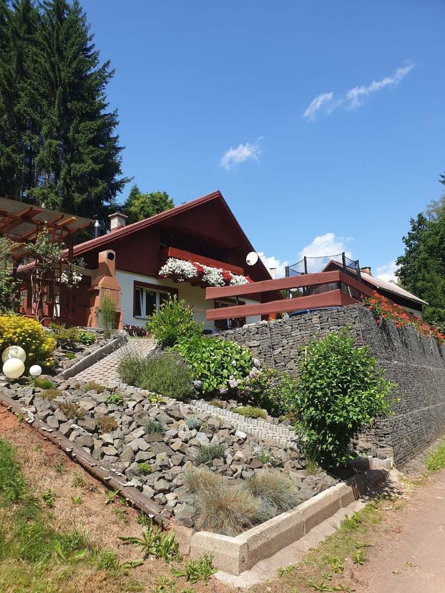Chaty, Prostřední Staré Buky, Královéhradecký kraj - 2