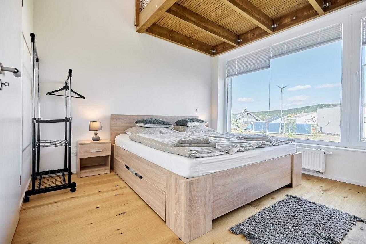 Prodej rodinný dům - Loučná pod Klínovcem - Loučná, okres Chomutov, Ústecký kraj, 84 m² - 2