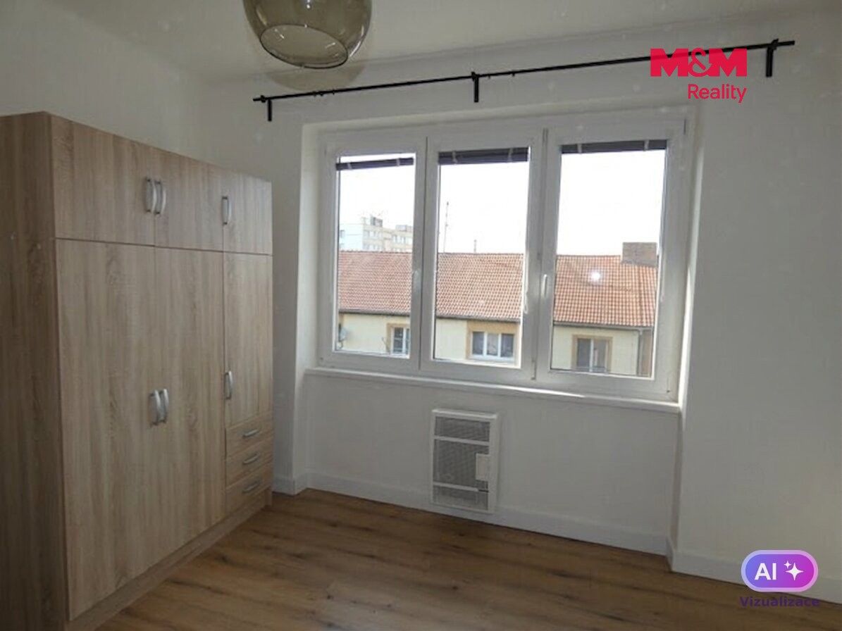 Byt 2+1 · 56 m² · 28. října, Louny - 3