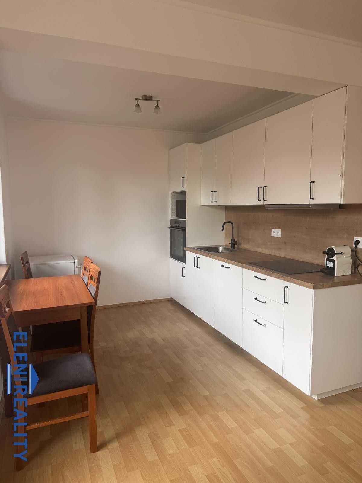 Byt 2+kk · 66 m² · Hradec-Nová Ves - 4