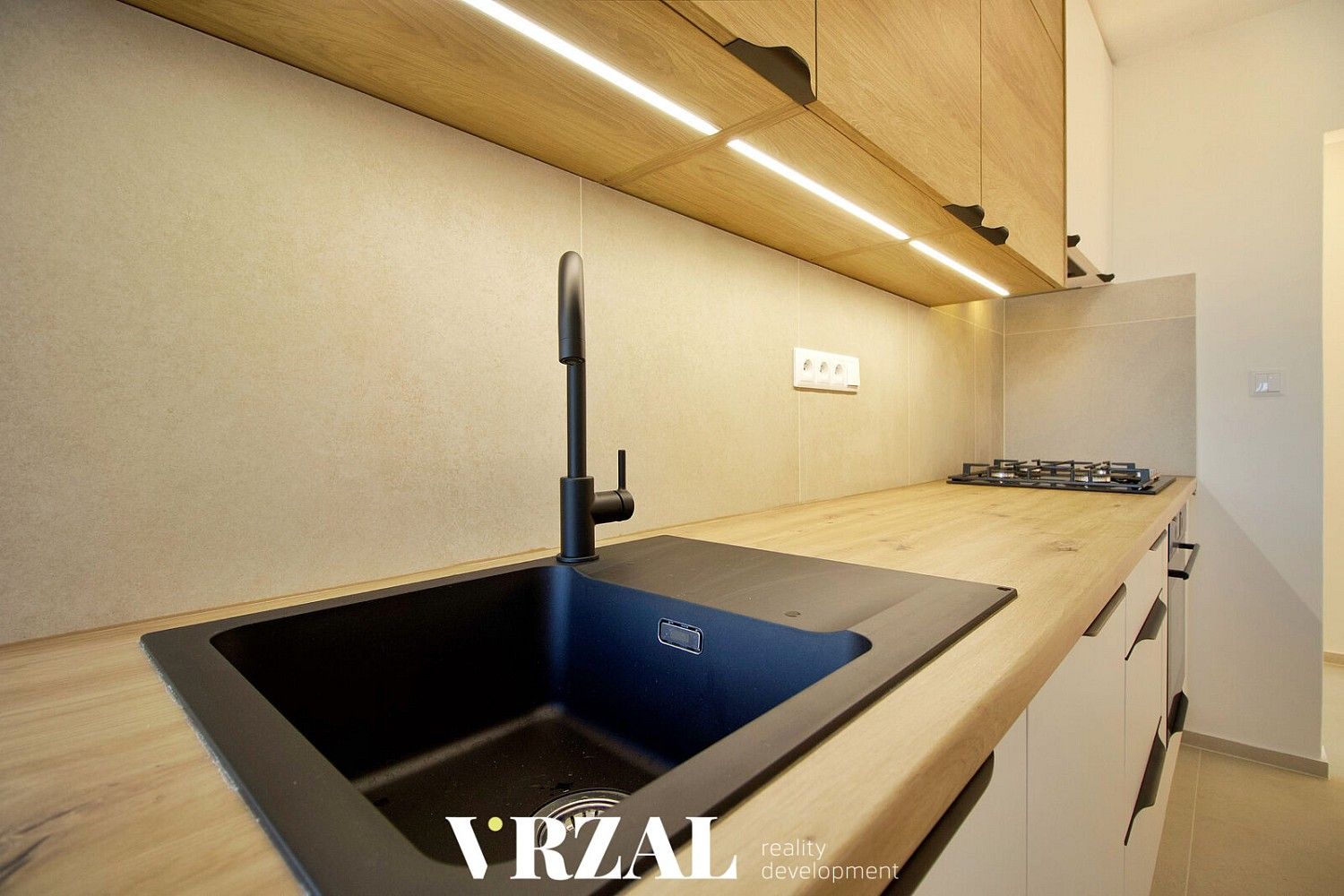 Prodej byt 3+1 - Partyzánská, Plzeň - Lobzy, 66 m² - 5