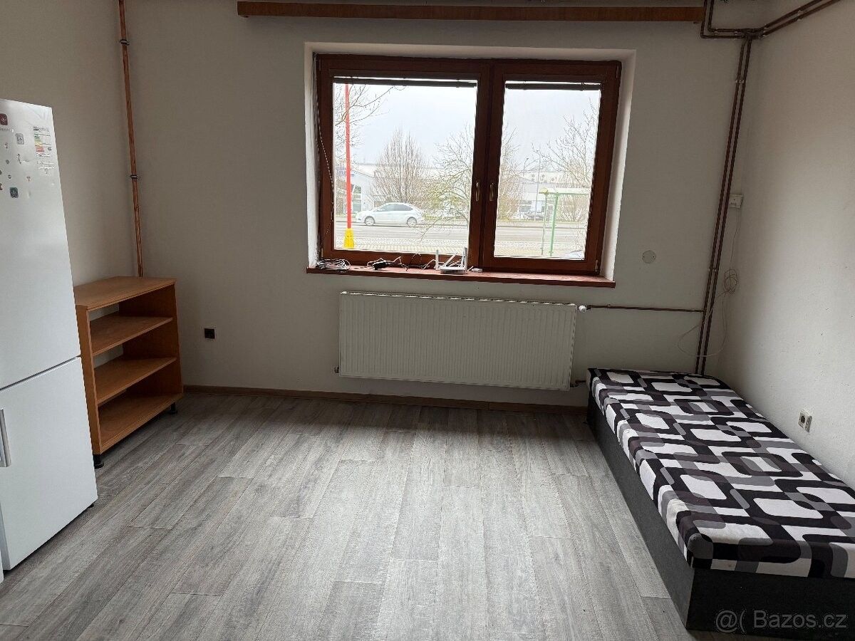 Pronájem byt - Uherské Hradiště, 686 01