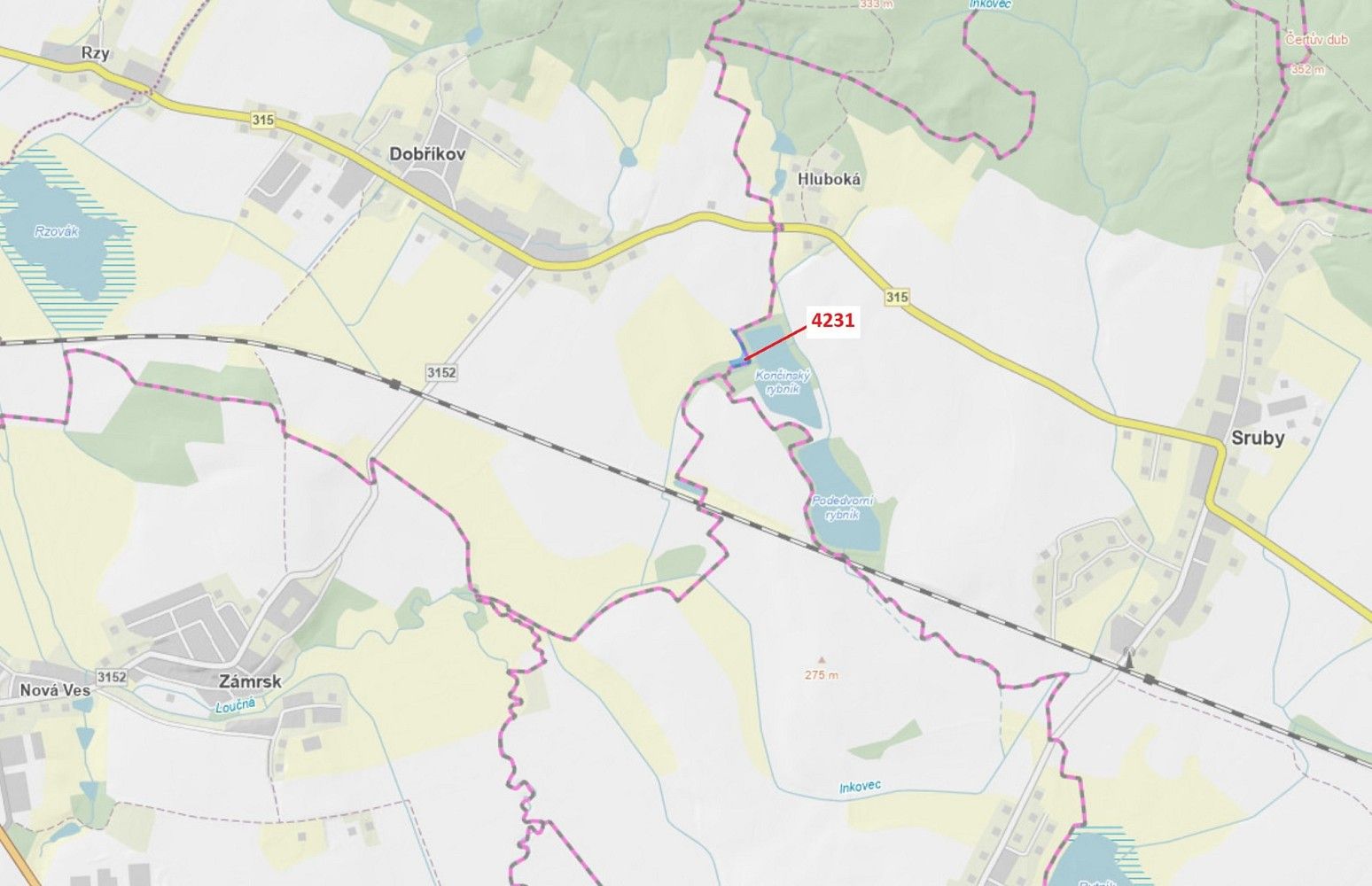 Les, 2 407 m²