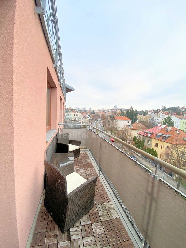 2+kk, Dvorecká, Praha, 63 m²