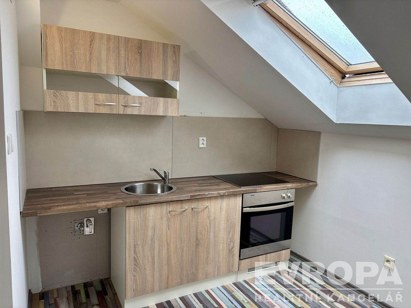 Pronájem byt 1+kk - Břeclav, Jihomoravský kraj, 23 m² - 2