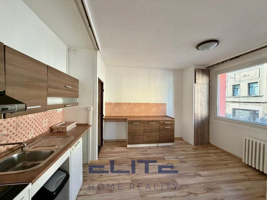 Pronájem byt 2+kk - Liberecká 3519, Jablonec nad Nisou, 45 m² - 2