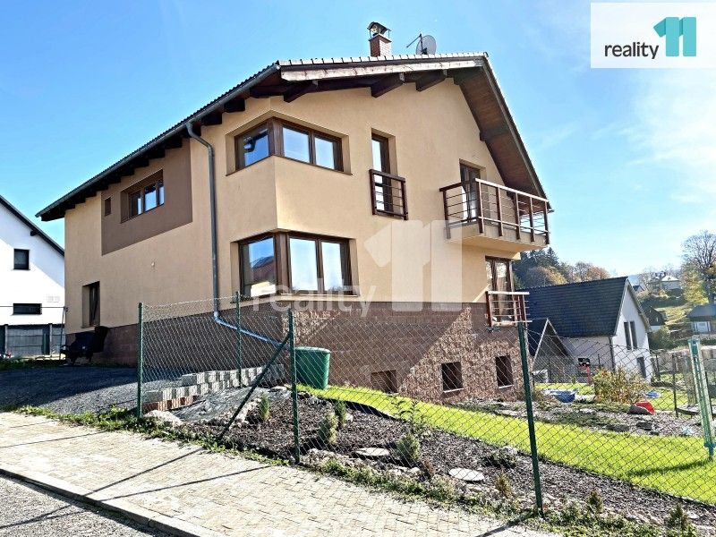 Prodej rodinný dům - Větrná, Smržovka, 350 m²