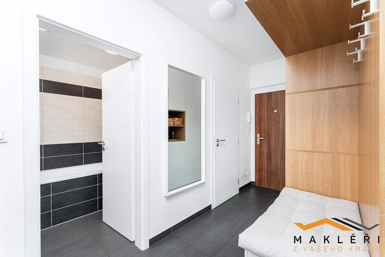 Pronájem byt 2+kk - Za černým mostem, Praha 9 - Hloubětín, 48 m² - 5
