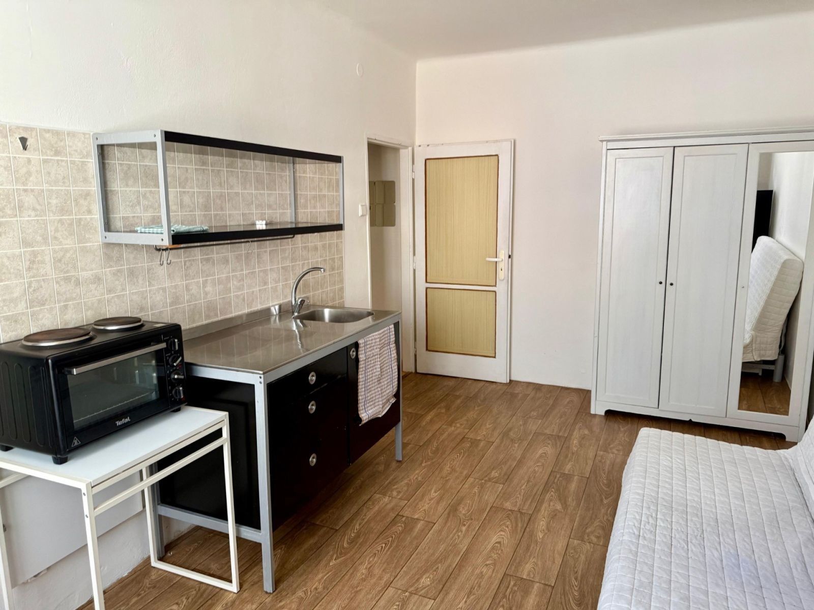 1+kk, V Olšinách, Praha - Vršovice, 19 m² - 1