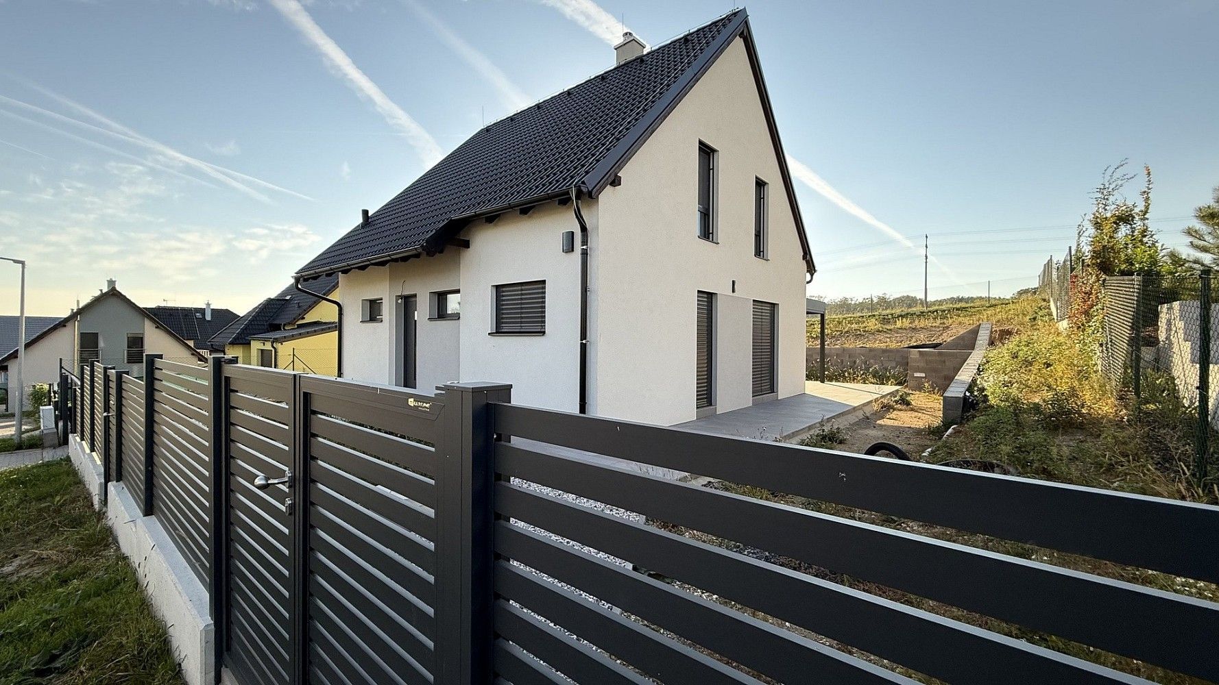Rodinné domy, Nad Svatou Annou, Panenské Břežany, okres Praha-východ, 184 m² - 1