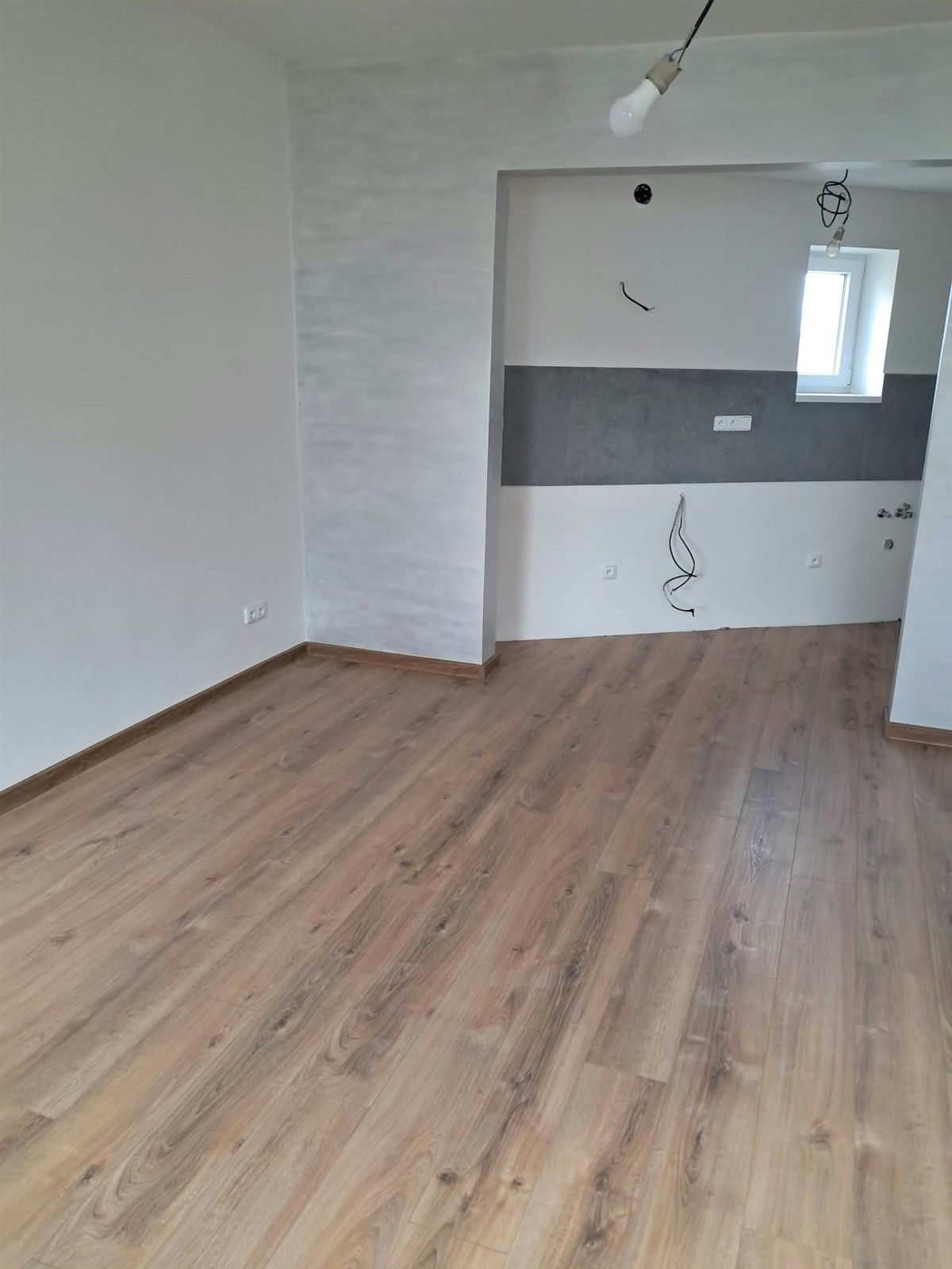 2+kk, Závodu míru 218, Karlovy Vary Stará Role, 55 m² - 1