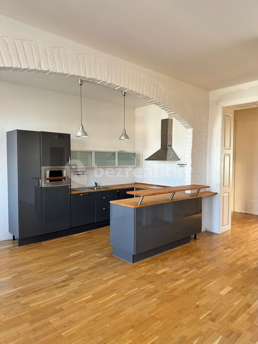 Byt 3+kk, 84 m²