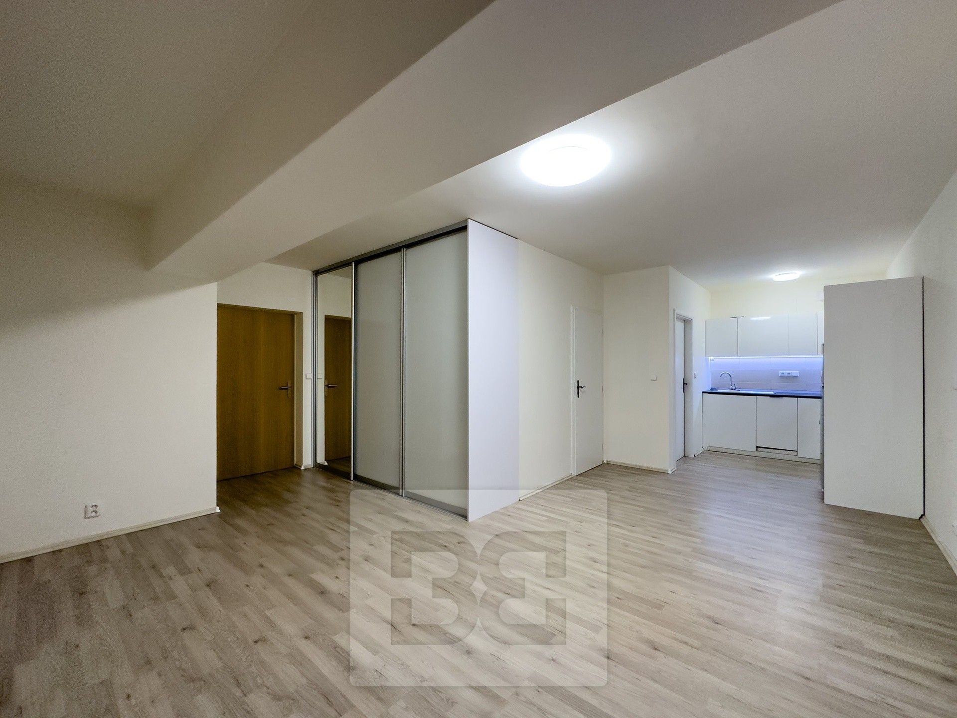 2+kk, Jakubovská, Praha, 39 m²