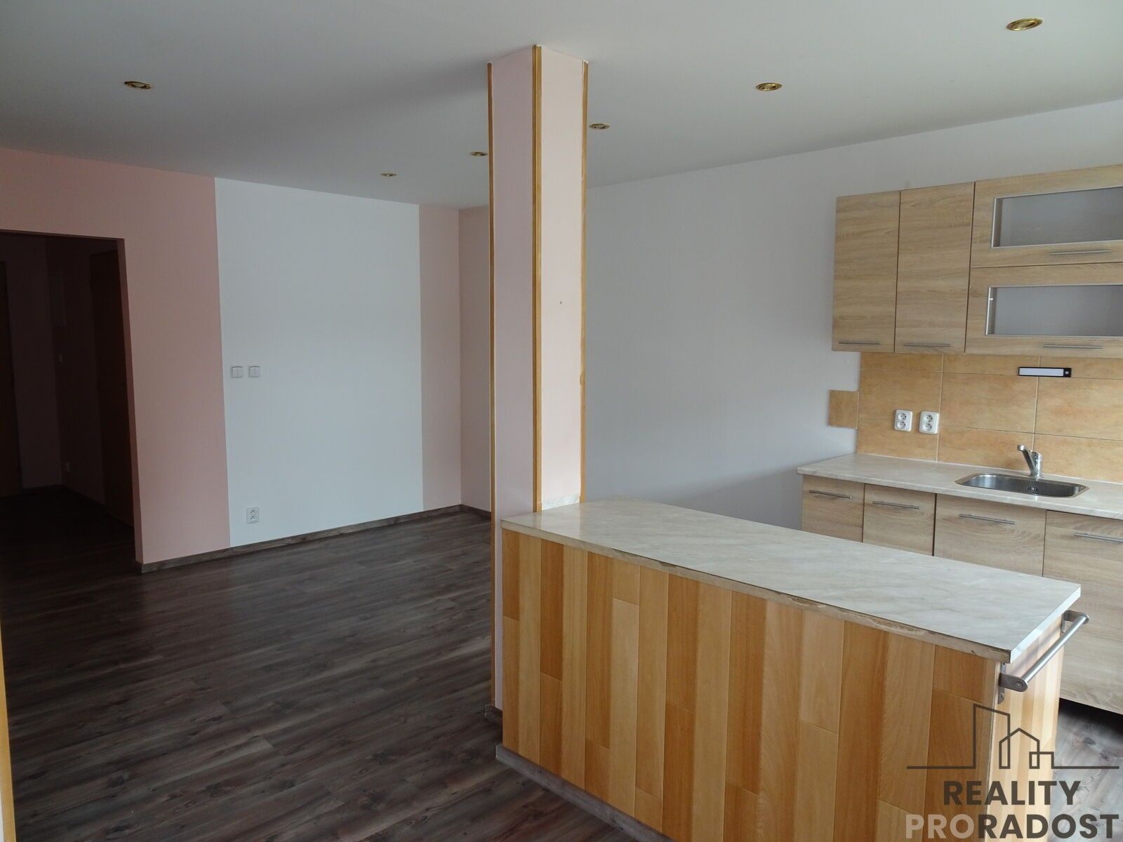 Byt 3+kk · 100 m² · Bělušice - 4